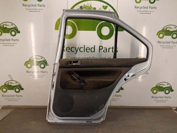 Puerta Trasera Derecha Vw Bora (03574207) Lp