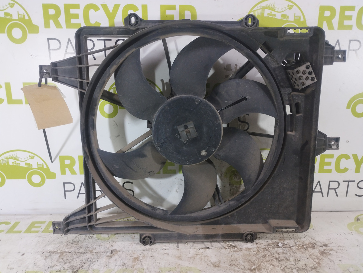 Electroventilador Renault Sandero 1.6 (06287688)