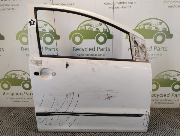 Puerta Delantera Derecha Vw Fox Lv (05682953)