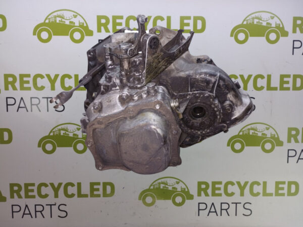 Caja De Velocidades Chevrolet Classic 1.4 8v (06372335)