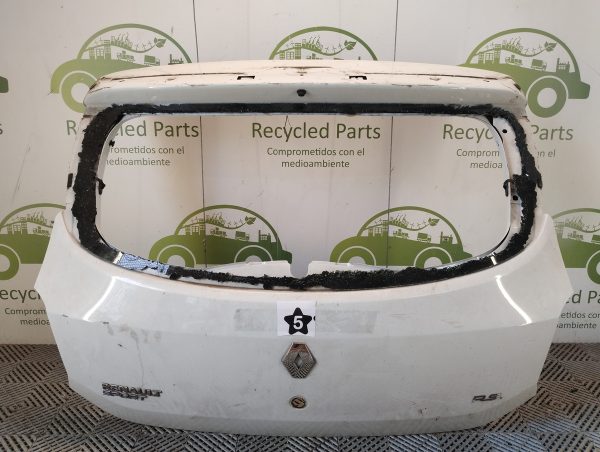 Porton Trasero Renault Sandero Li (05109398)