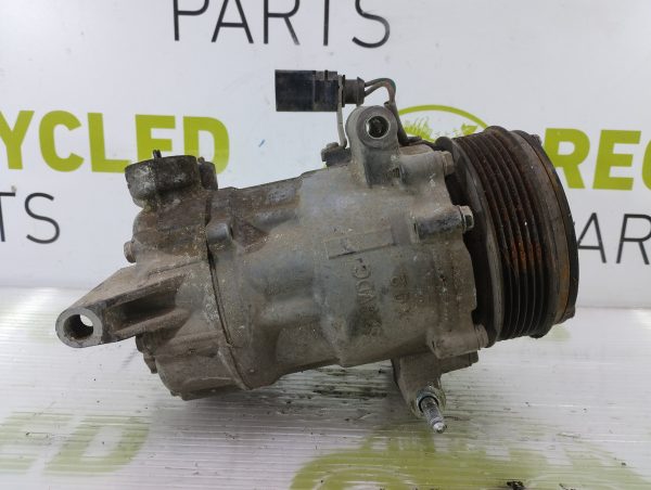 Compresor De A/a Vw Fox 1.6 Msi (04878813)