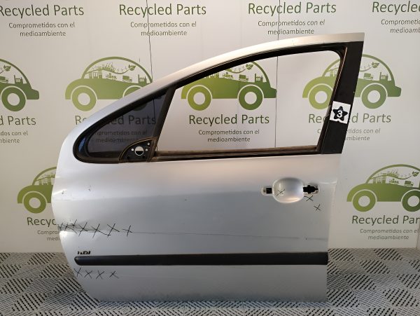 Puerta Delantera Izquierda Peugeot 307 (04643229)