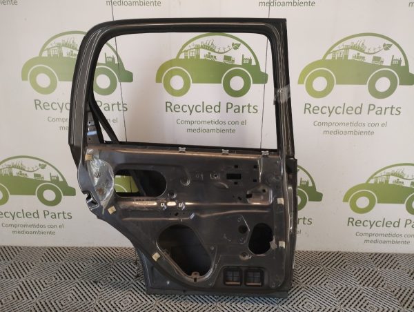 Puerta Trasera Izquierda Chevrolet Corsa (05058649) Lp