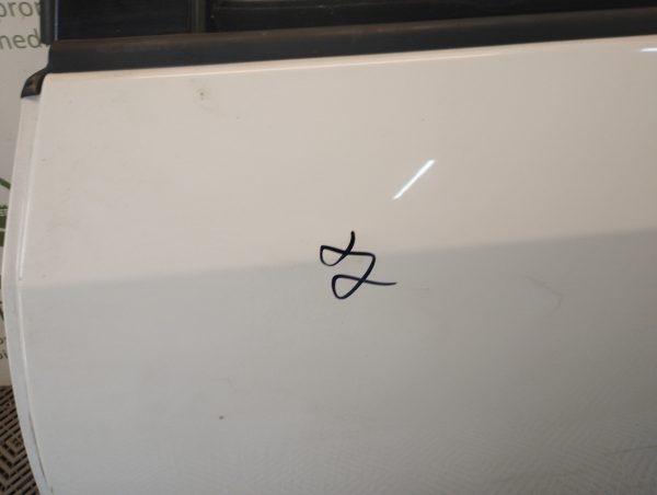 Puerta Trasera Izquierda Renault Fluence (06009091)