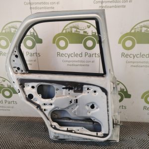 Puerta Trasera Izquierda Fiat Palio F2 (06153504)