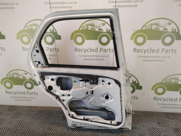 Puerta Trasera Izquierda Fiat Palio F2 (06153504)