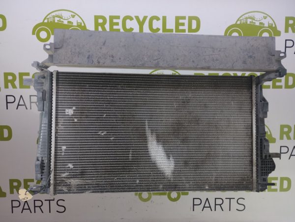 Radiador De Agua Renault Fluence 2.0 (06239007)