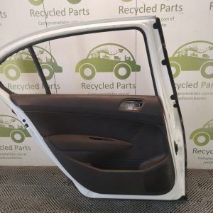 Puerta Trasera Izquierda Peugeot 408 (06590042)