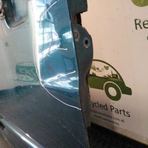 Puerta Delantera Izquierda Mercedes Benz V230 (04265960)