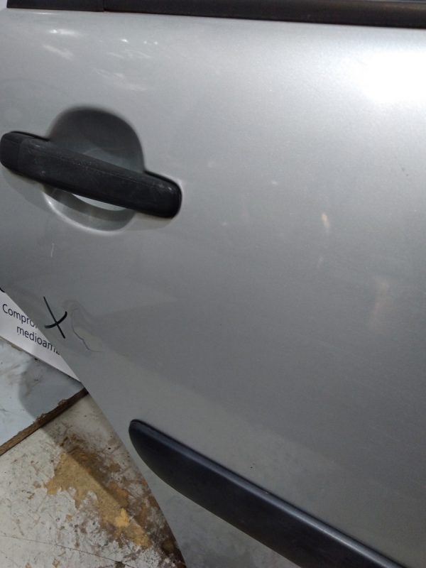 Puerta Trasera Derecha Citroen C3 Lv (05136951) Lp