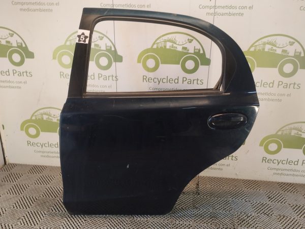 Puerta Trasera Izquierda Toyota Etios 5p (06206143)