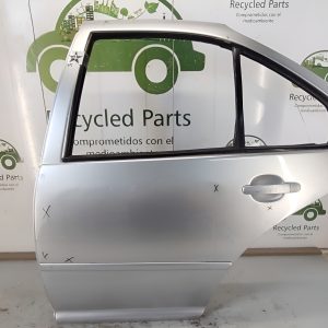 Puerta Trasera Izquierda Vw Bora (04369140)