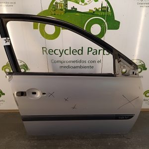 Puerta Delantera Derecha Reanult Megane F2 (04410483)