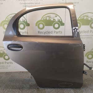 Puerta Trasera Derecha Toyota Etios 5p (05938179)