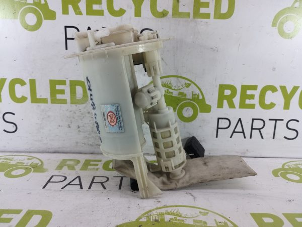 Bomba De Nafta Toyota Etios 1.5 (01484882)