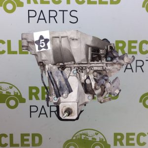 Caja De Velocidades Nissan Kicks 1.6 16v (06358933)