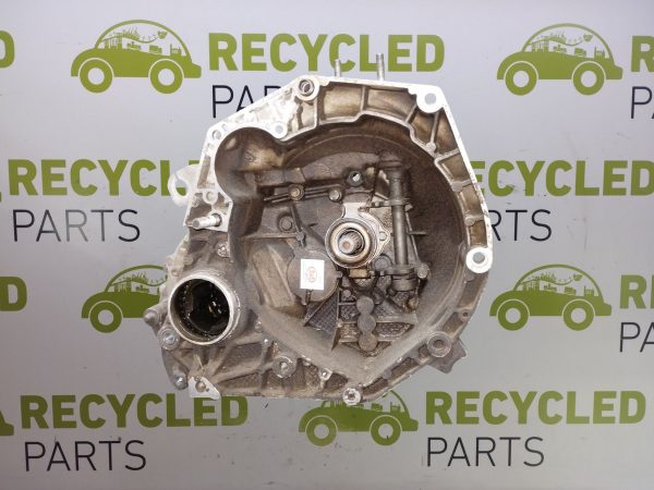 Caja De Velocidades Fiat Strada 1.4 8v (06243326)