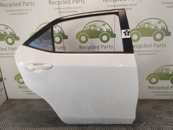 Puerta Trasera Derecha Toyota Corolla G11 (05854284)