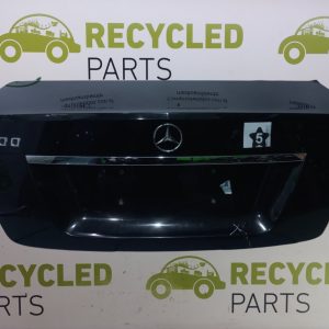 Tapa De Baul Mercedes Benz C200 (05294268) Lp
