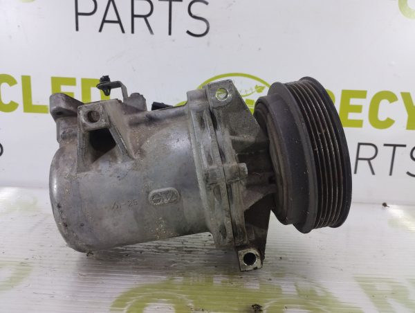 Compresor De A/a Renault Sandero 1.6 (05525317)