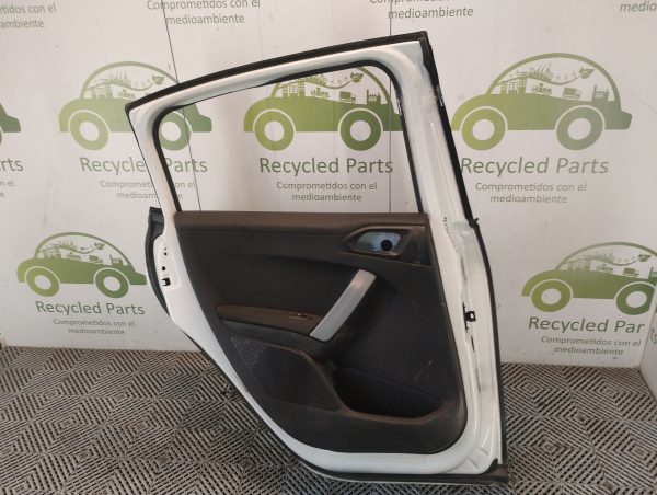 Puerta Trasera Izquierda Peugeot 208 (06050616)