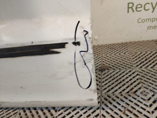 Puerta Delantera Derecha Vw Fox Lv (05682953)