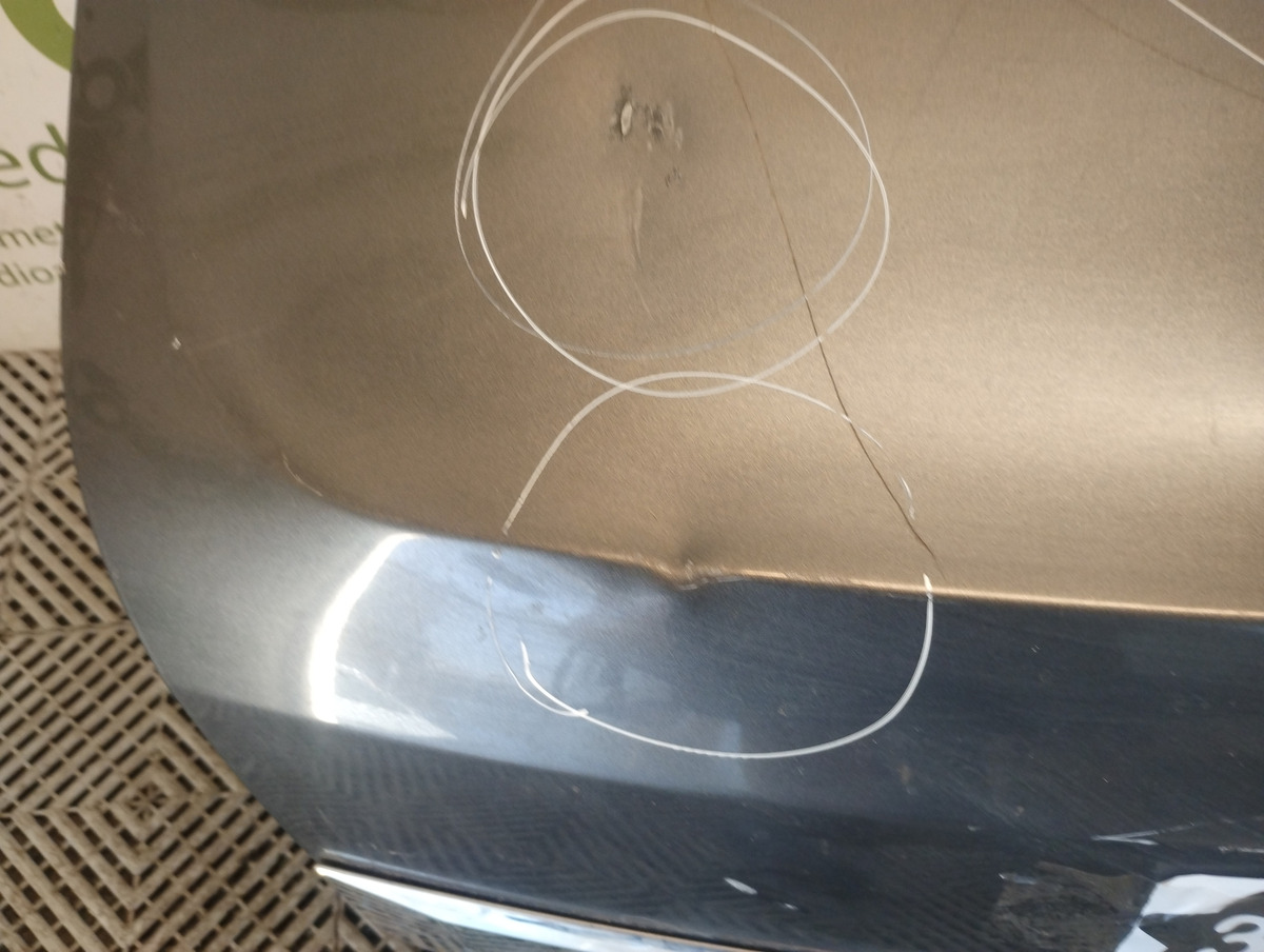 Tapa De Baul Chevrolet Prisma Lv (05627860)