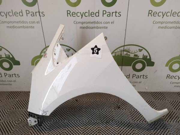 Guardabarro Izquierdo Honda Fit Li (05464230)