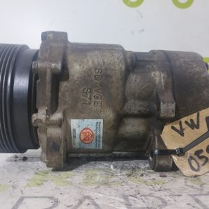 Compresor De A/a Vw Bora 1.8 (05913484)