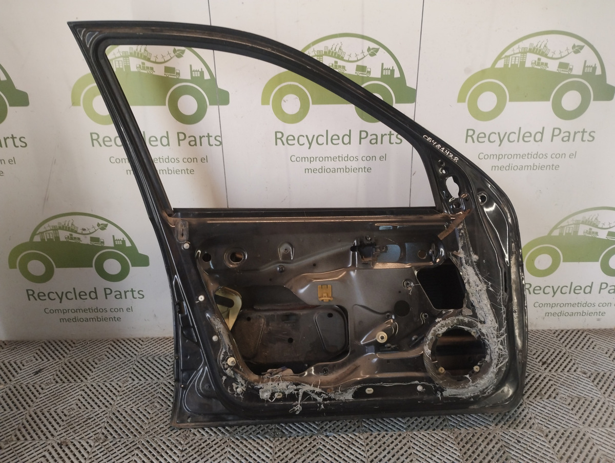 Puerta Delantera Izquierda Renault Megane F1 (05481438)