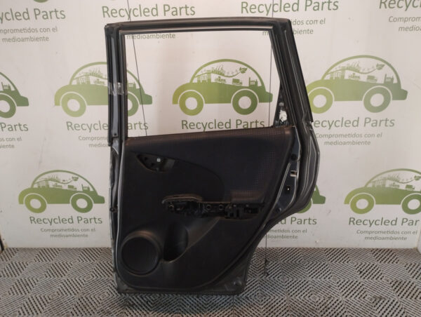 Puerta Trasera Derecha Honda Fit Li (05717524)