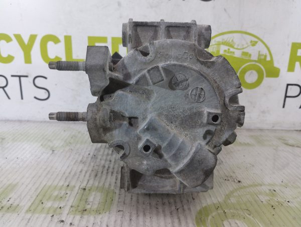 Compresor De A/a Ford Ecosport Kd 1.6 (05016379)