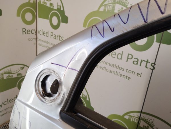 Puerta Delantera Izquierda Renault Duster Lv (04802240)