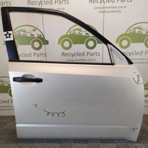 Puerta Delantera Derecha Subaru Forester (04566015)