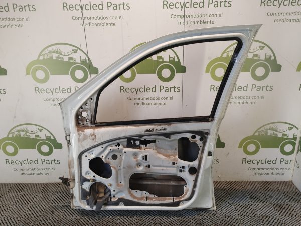 Puerta Delantera Derecha Fiat Palio F2 (05803975)