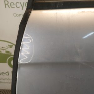 Puerta Trasera Izquierda Citroen Nuevo C3 (05573392)
