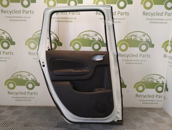 Puerta Trasera Izquierda Citroen C3 Aircroos (05259338)