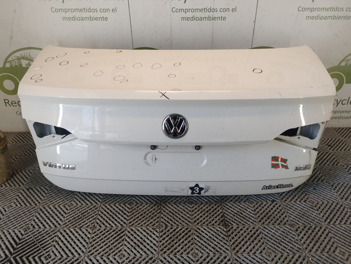 Tapa De Baul Vw Virtus (06403608)