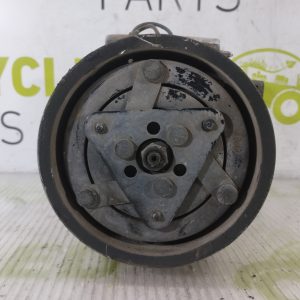 Compresor De A/a Renault Clio 1.5 Dci (05919284)