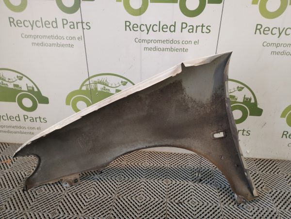 Guardabarro Derecho Peugeot Partner Lv (05406796)