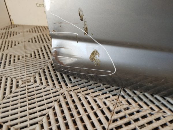 Puerta Delantera Derecha Nissan Tiida (04983643)