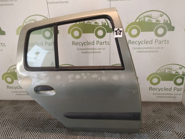 Puerta Trasera Derecha Renault Clio F2 (06352434)