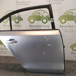 Puerta Trasera Derecha Vw Vento Li (06197833)