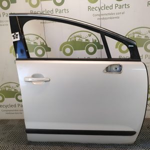Puerta Delantera Derecha Peugeot 3008 (05590539)