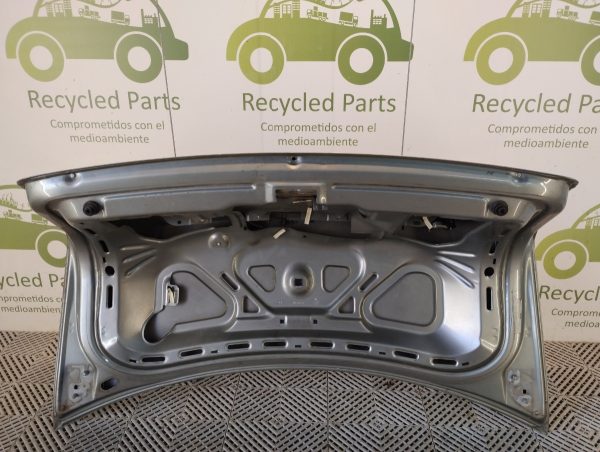 Tapa De Baul Vw Passat B5 (04823084)