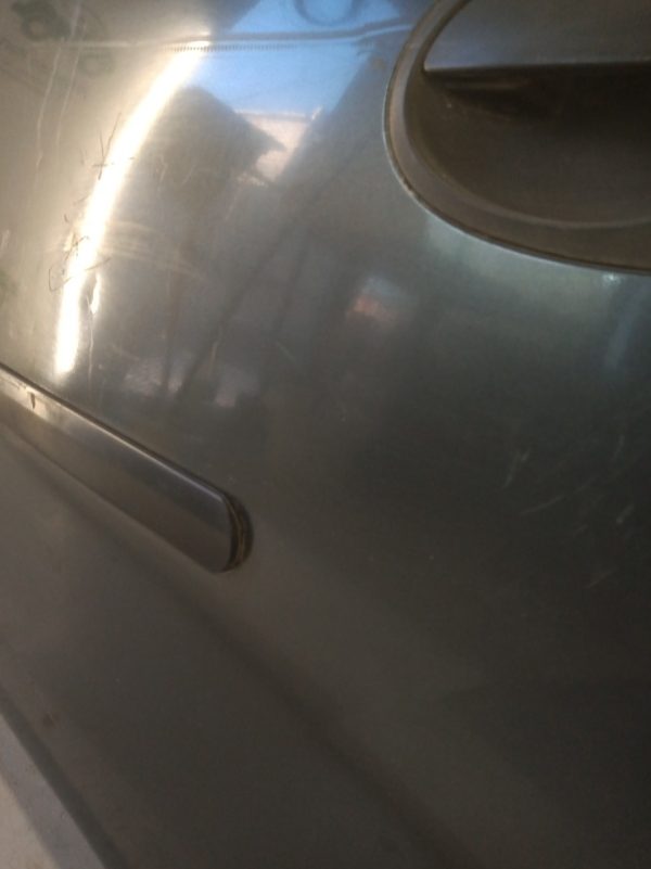Puerta Trasera Izquierda Chevrolet Corsa 2 (02365090)