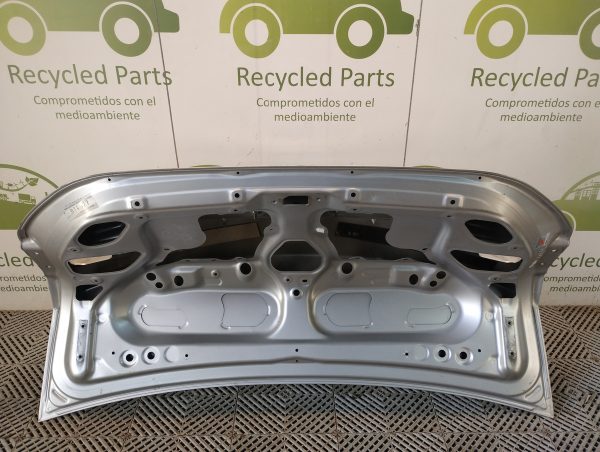 Tapa De Baul Toyota Corolla G11 (04694236)