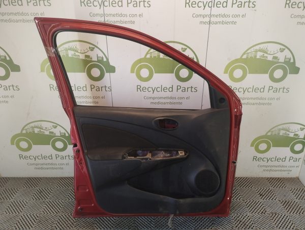 Puerta Delantera Izquierda Toyota Etios (06530169)