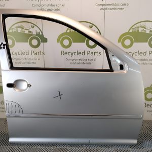 Puerta Delantera Derecha Vw Bora (04906542)